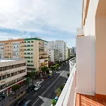 Апартаменти Faro Family By Cadiz4rentals